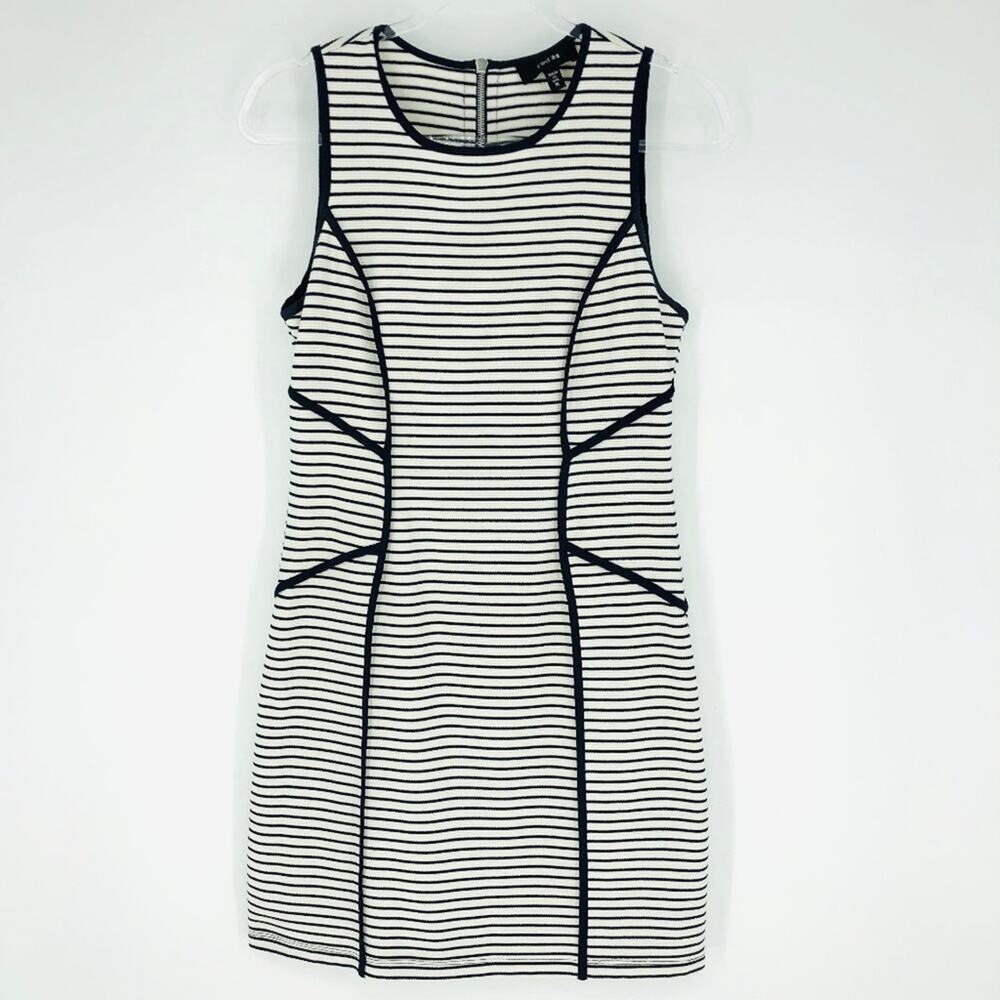 Red 23 Bodycon Dress Navy‎ & White Stripe M